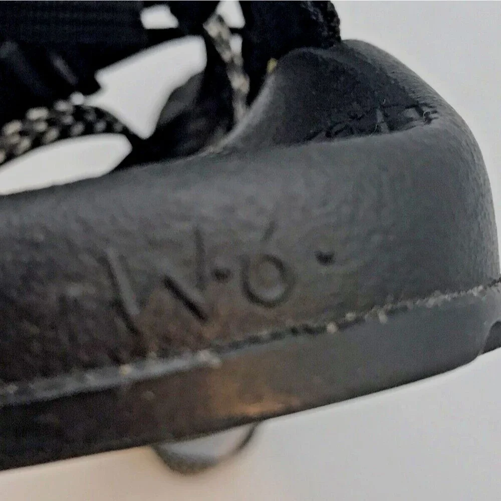 CHACO ZX/2 Classic Boost Black Women's 6 Double Strap Hiking Sandals J106266